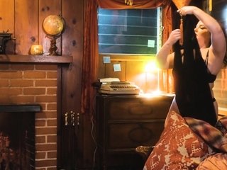 Busty Transgender hunny fucks curvy MILF in meaty pussy