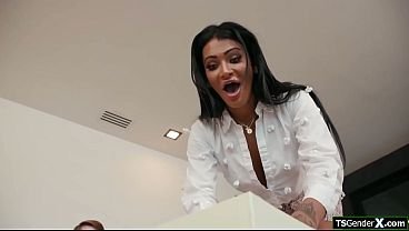 Shemale is assfingered while sucked off